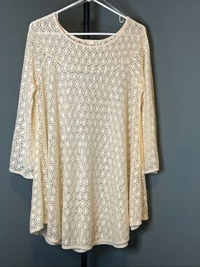 Ambiance Avanti sheer cream geometric crochet lace tunic top